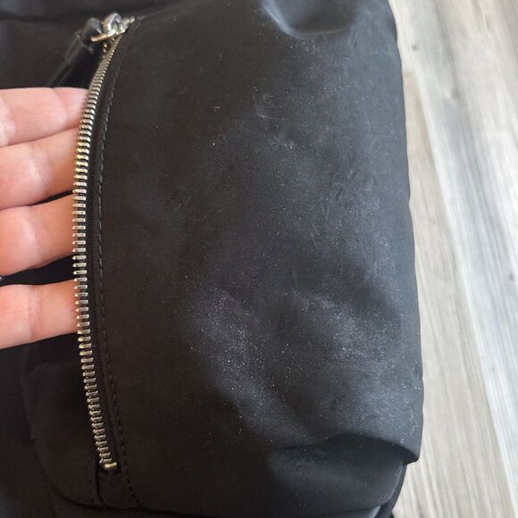 Victorinox Swiss Army Women's Victoria 2.0 Classic Business Laptop Backpack Navy - Picture 9 of 12